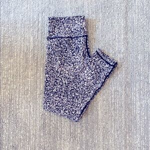 ZYIA Active Mosaic Soft and Snug legging size 6-8 7/8 24 in inseam